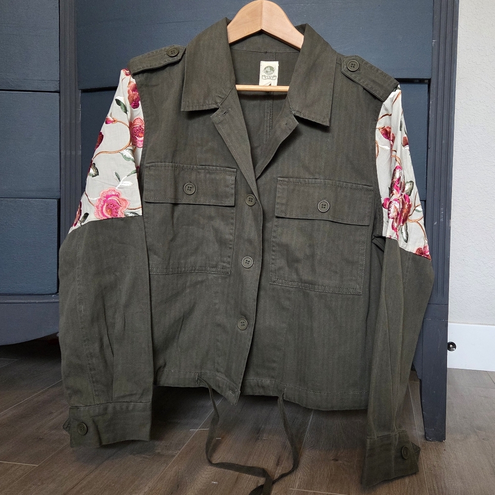 Anthropologie Tiny Green Embroidered Utility Jacket Womens Button Front Size M